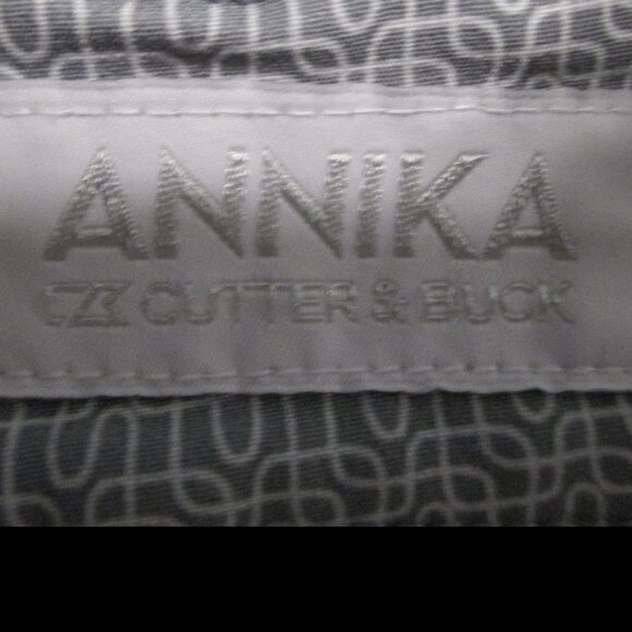 Cutter & Buck Annika capris great for golf, light gray & white like new size 12 - Picture 2 of 12